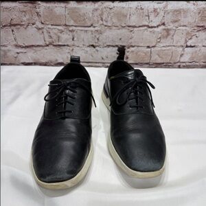 Black Leather Men's Wolf & Shepherd Shoes